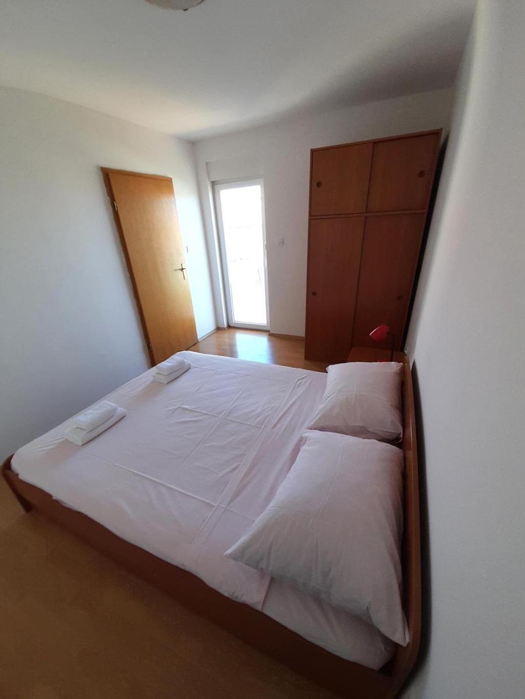 Apartments Nikolas ヴォディツェ エクステリア 写真