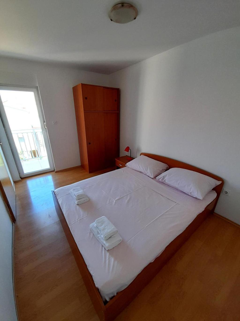 Apartments Nikolas ヴォディツェ エクステリア 写真