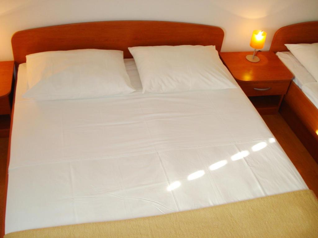 Apartments Nikolas ヴォディツェ 部屋 写真