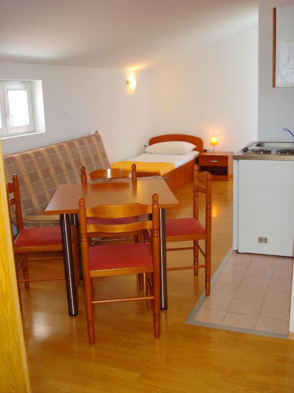 Apartments Nikolas ヴォディツェ 部屋 写真